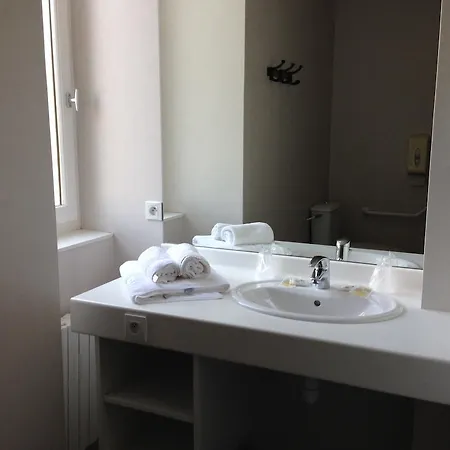 Hotel Castel Regina Châtel-Guyon