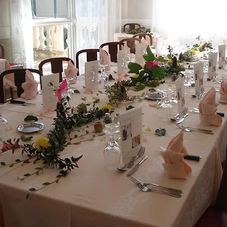 Hotel Castel Regina Chatel-Guyon