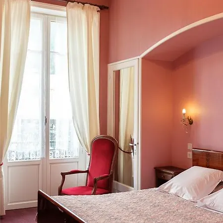 Hotel Castel Regina Chatel-Guyon