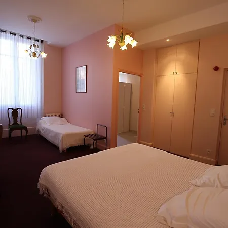 Castel Regina 2*